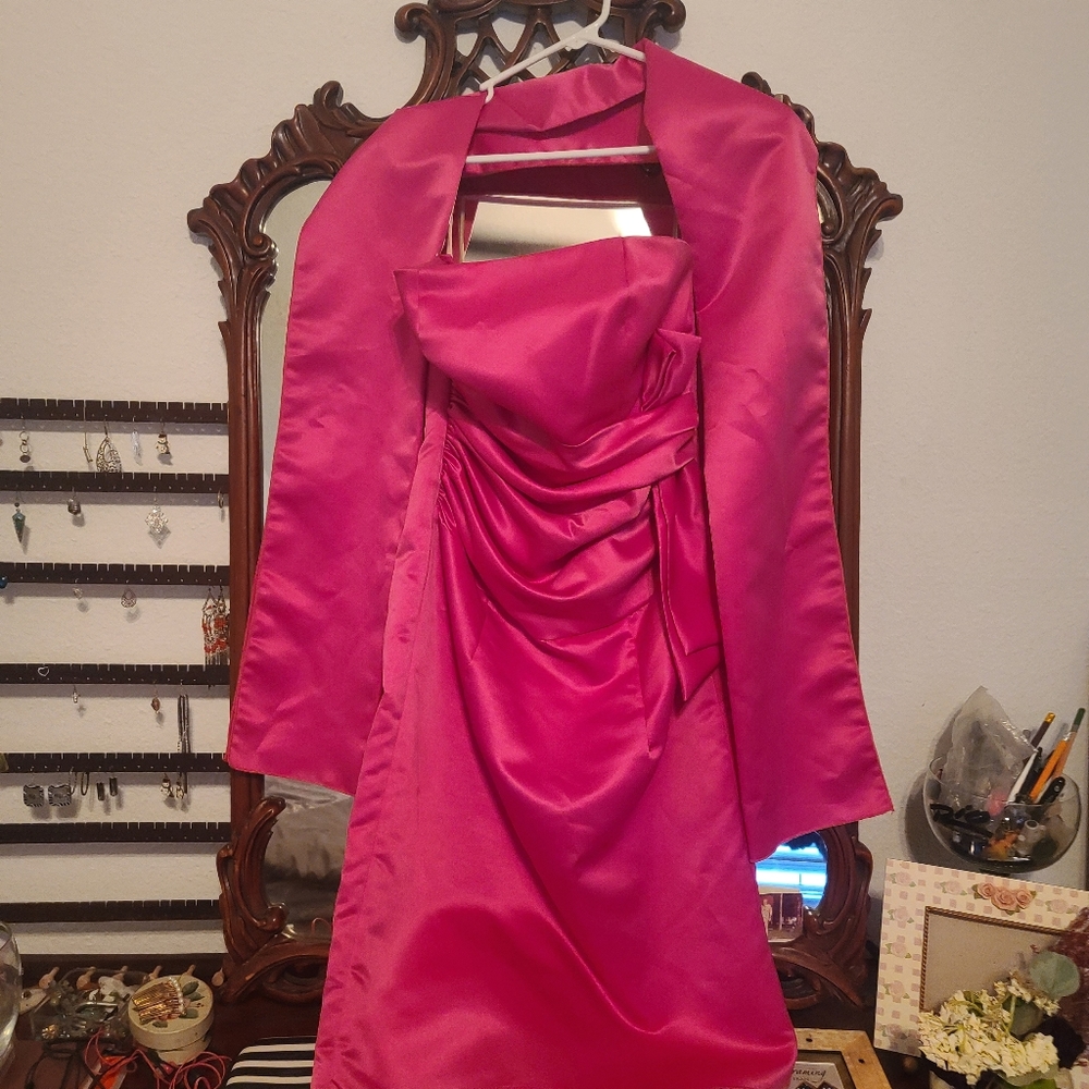 Cocktail/prom dress